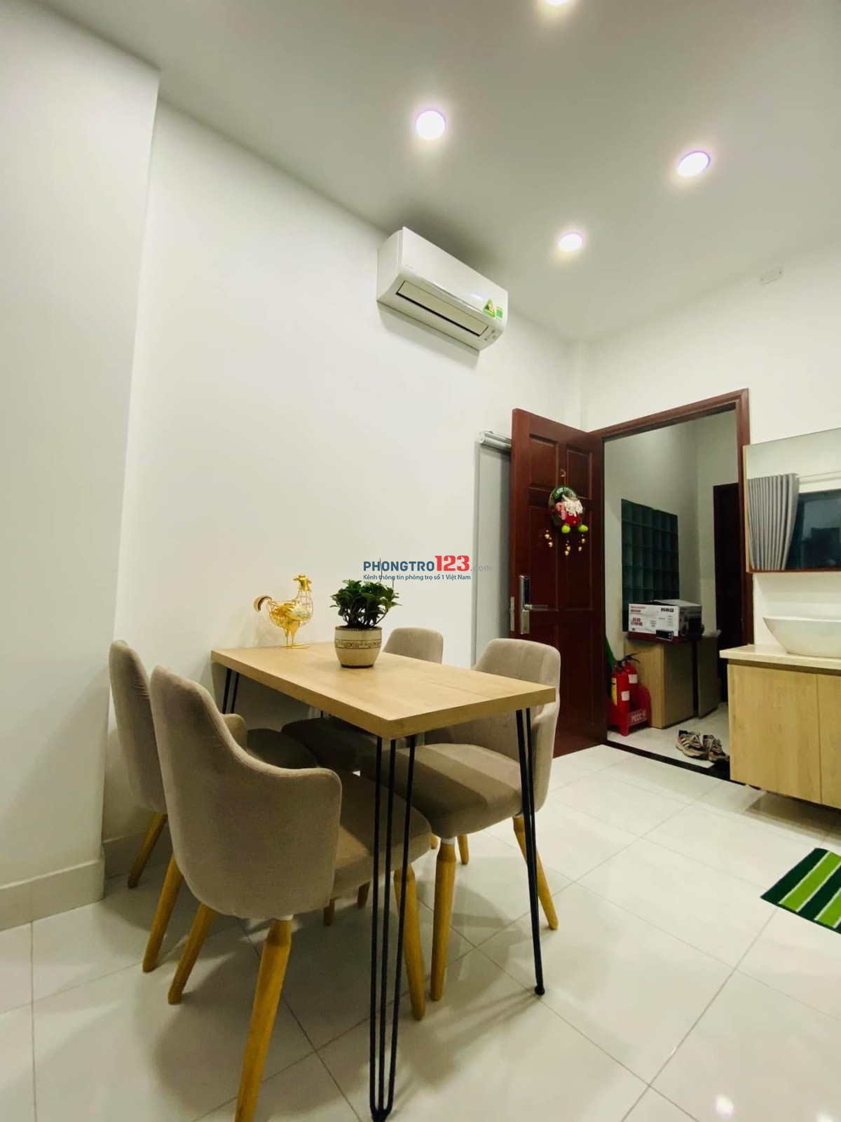 CHO THUÊ CHDV FULL NỘI THẤT ĐẸP