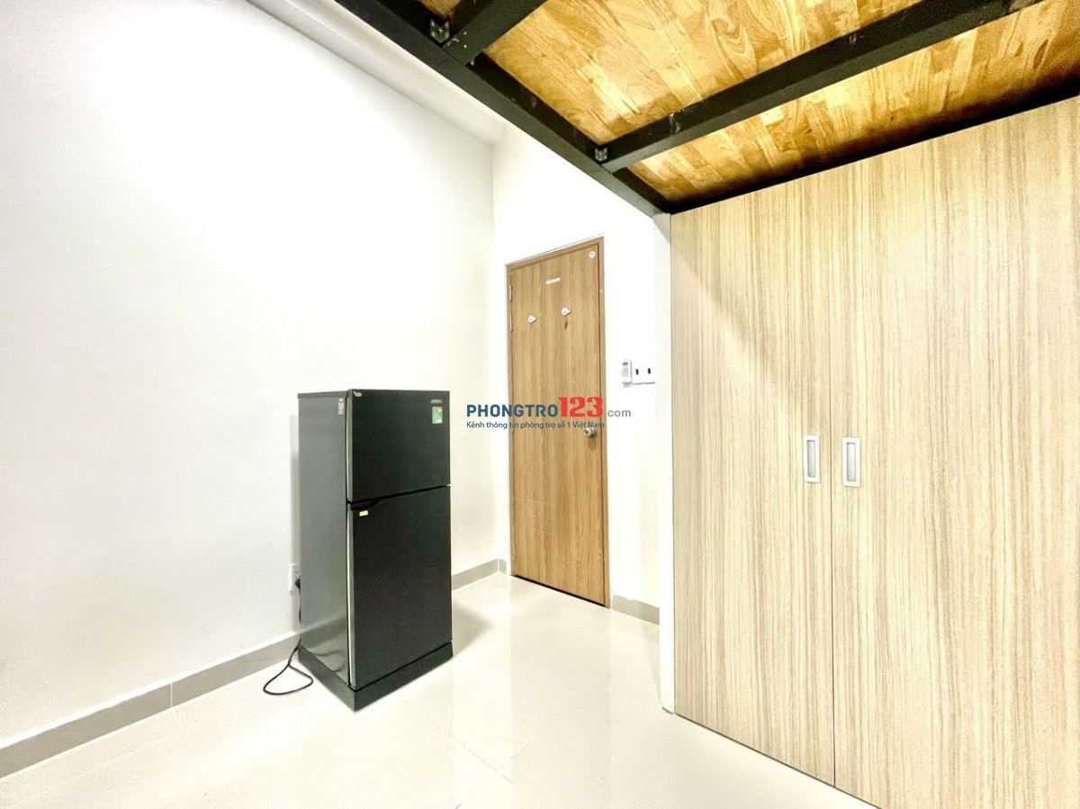 Phòng mới ngay Hoàng Sa, cầu Thị Nghè - kế bên Hàng Xanh