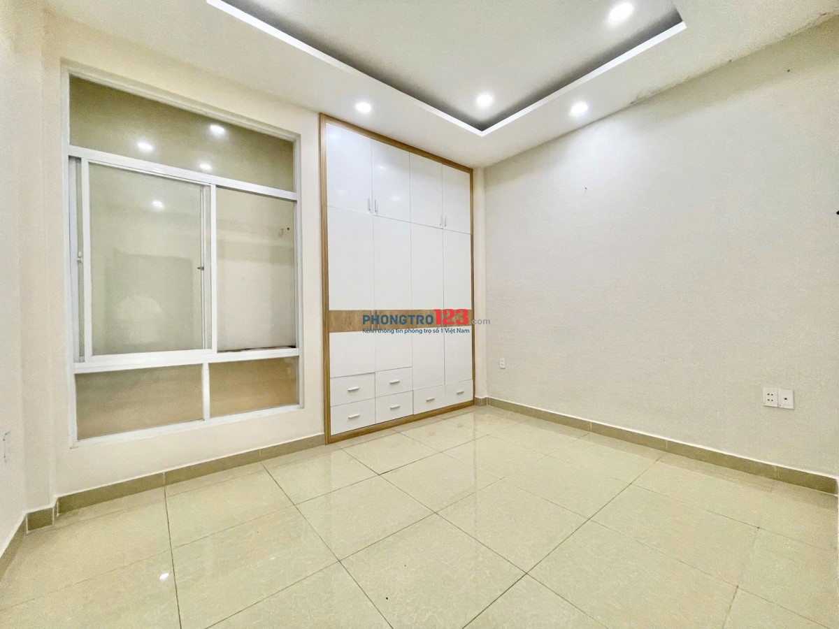 Cho thuê nguyên căn hẻm xe tải đối diện Vạn Phúc City 520/2 quốc lộ 13 chính chủ