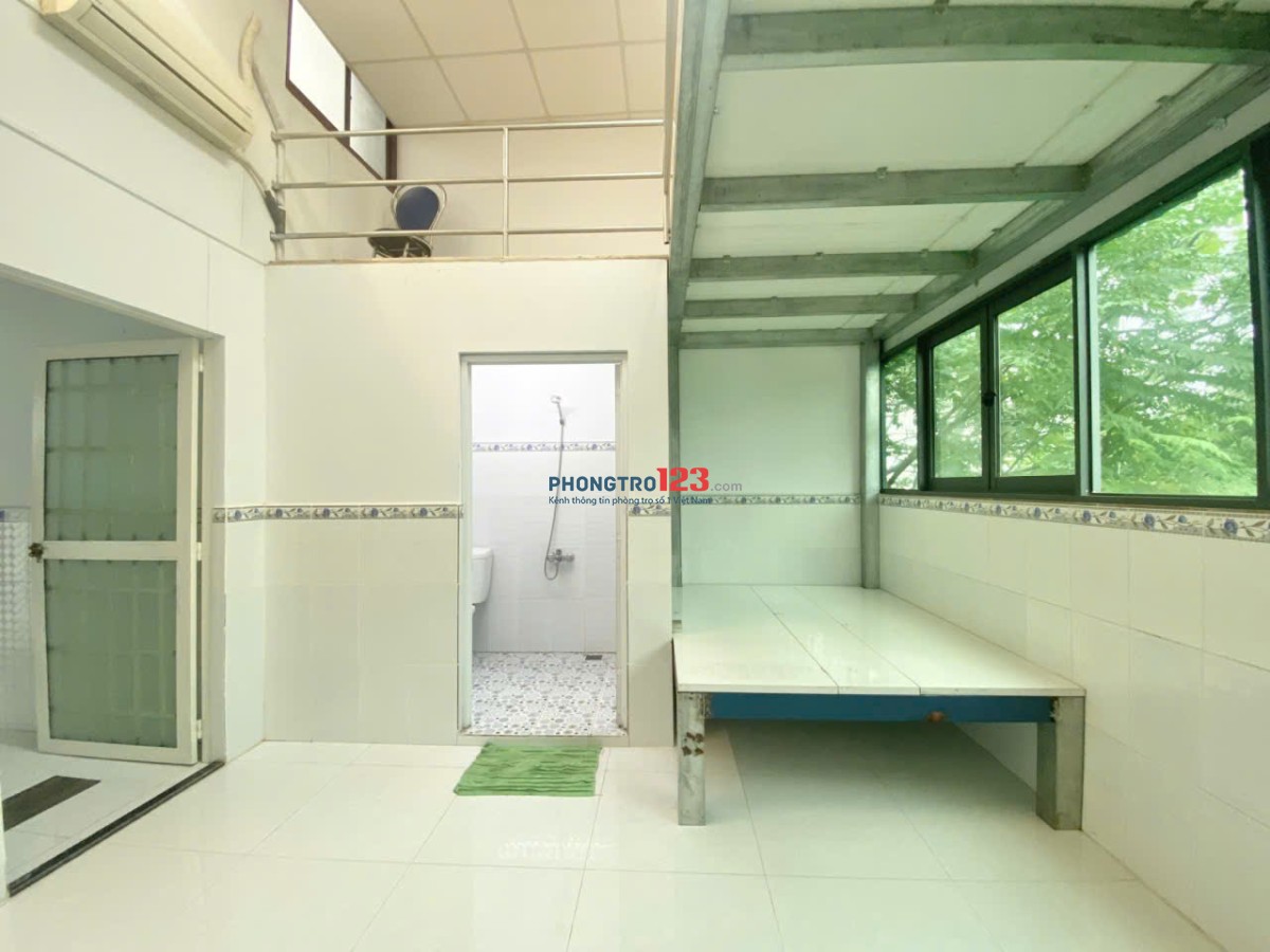 cho thuê Phòng trọ giá rẻ trên trục đường Nguyễn Duy Trinh, Gác cao 2m, thoáng mát sạch sẽ