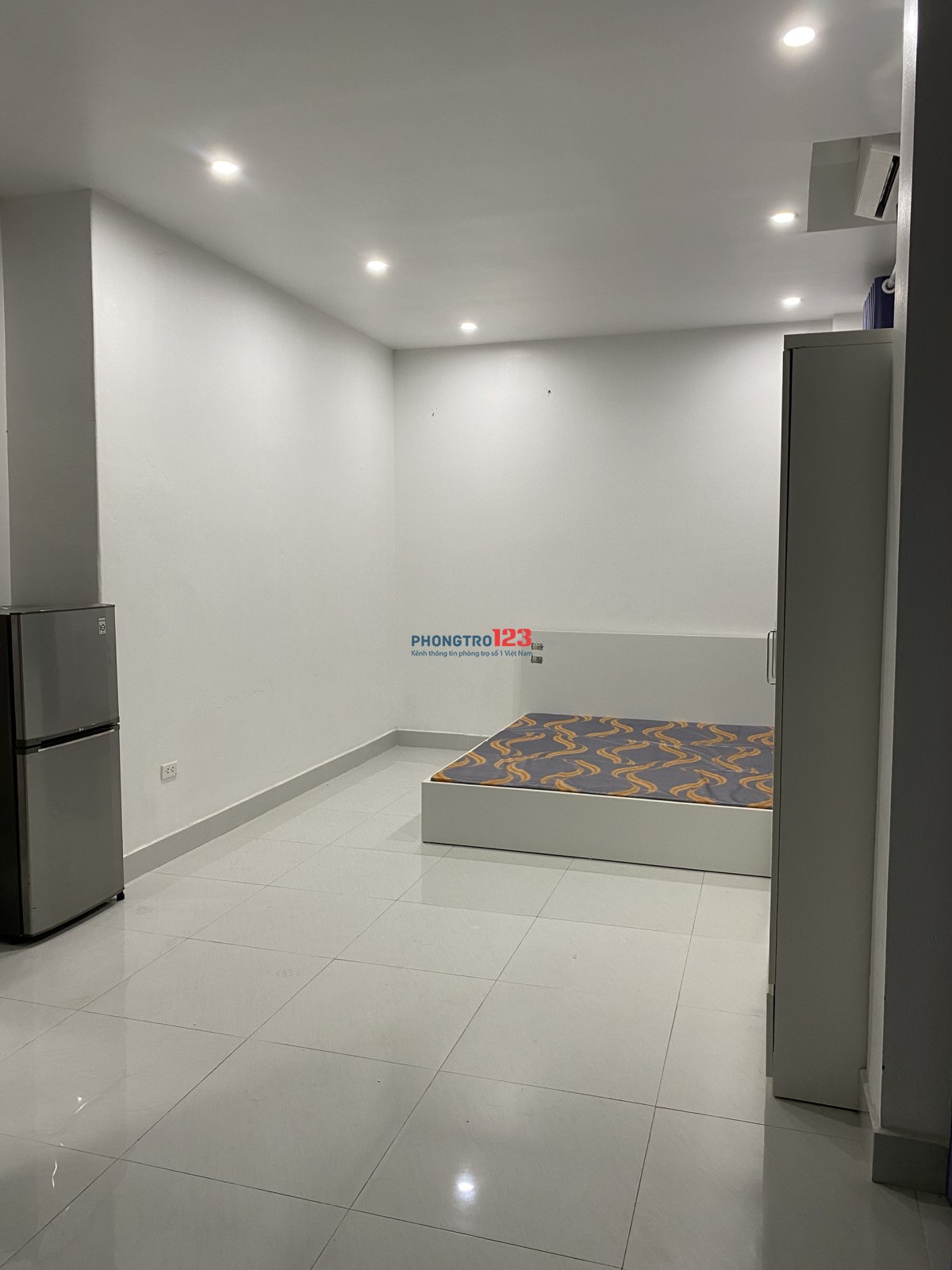 XÁCH VALI ĐẾN Ở LUÔN NGÕ 123 XUÂN PHƯƠNG