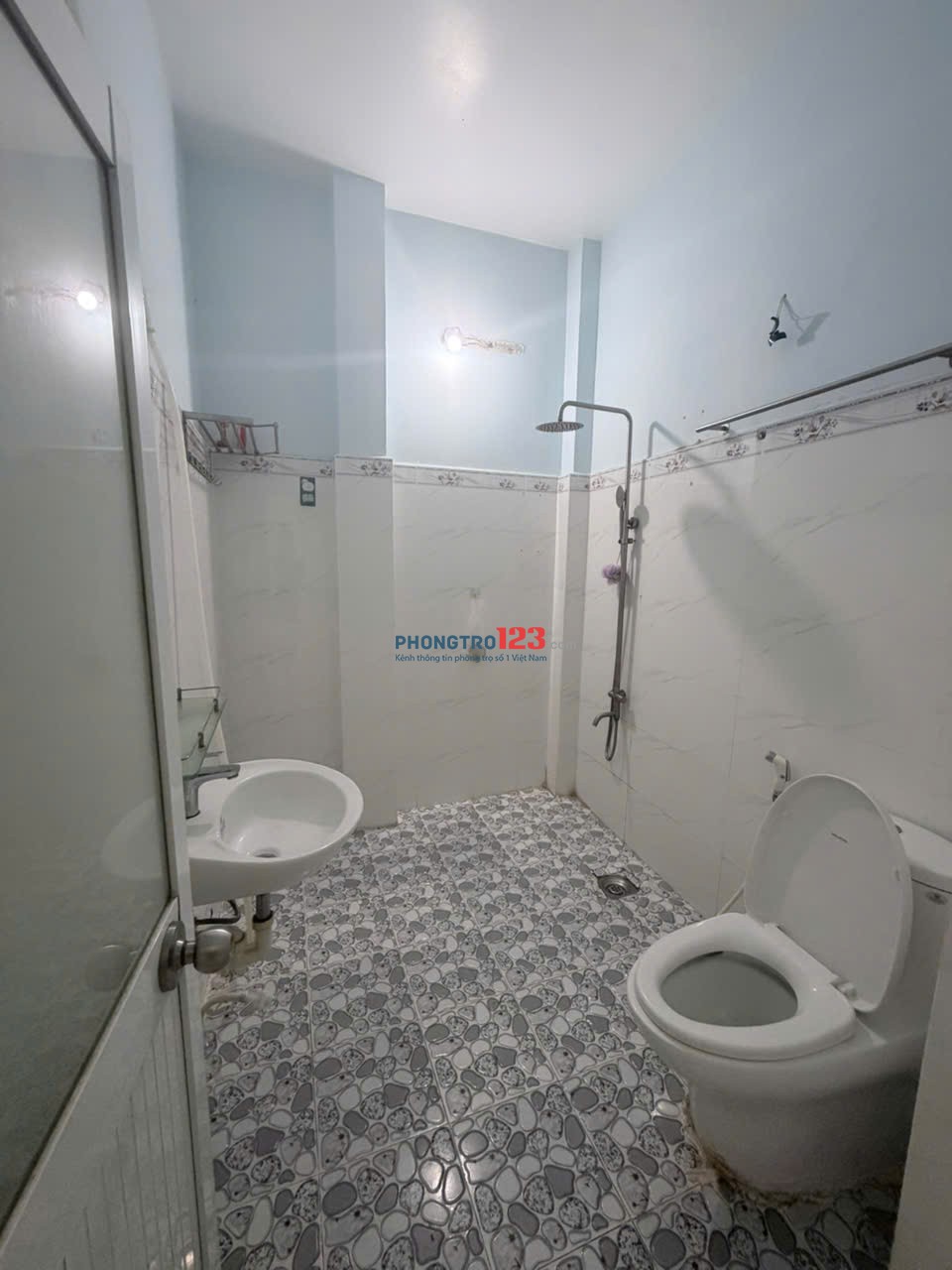 PHÒNG TRỌ ĐẠI HỌC VĂN HIẾN GIÁ RẺ