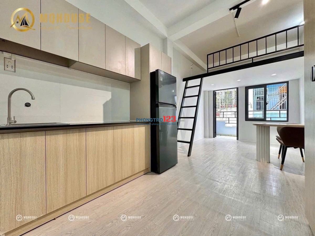 Duplex Full Nội Thất Quận 10 – Ban Công, Gác Cao, Thiết Kế Hiện Đại