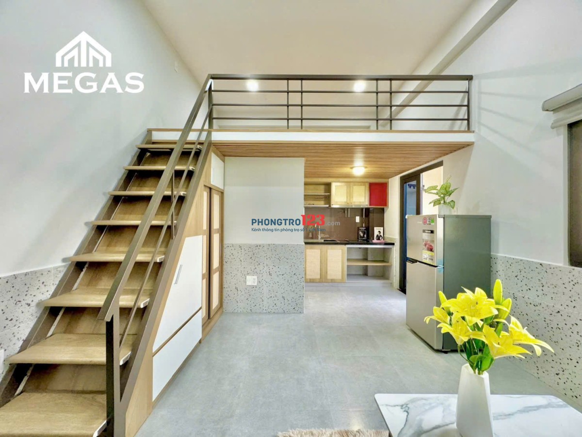 CHDV FULL NỘI THẤT - BANCONG - DT 35M2- NGAY TRUNG TÂM Q10