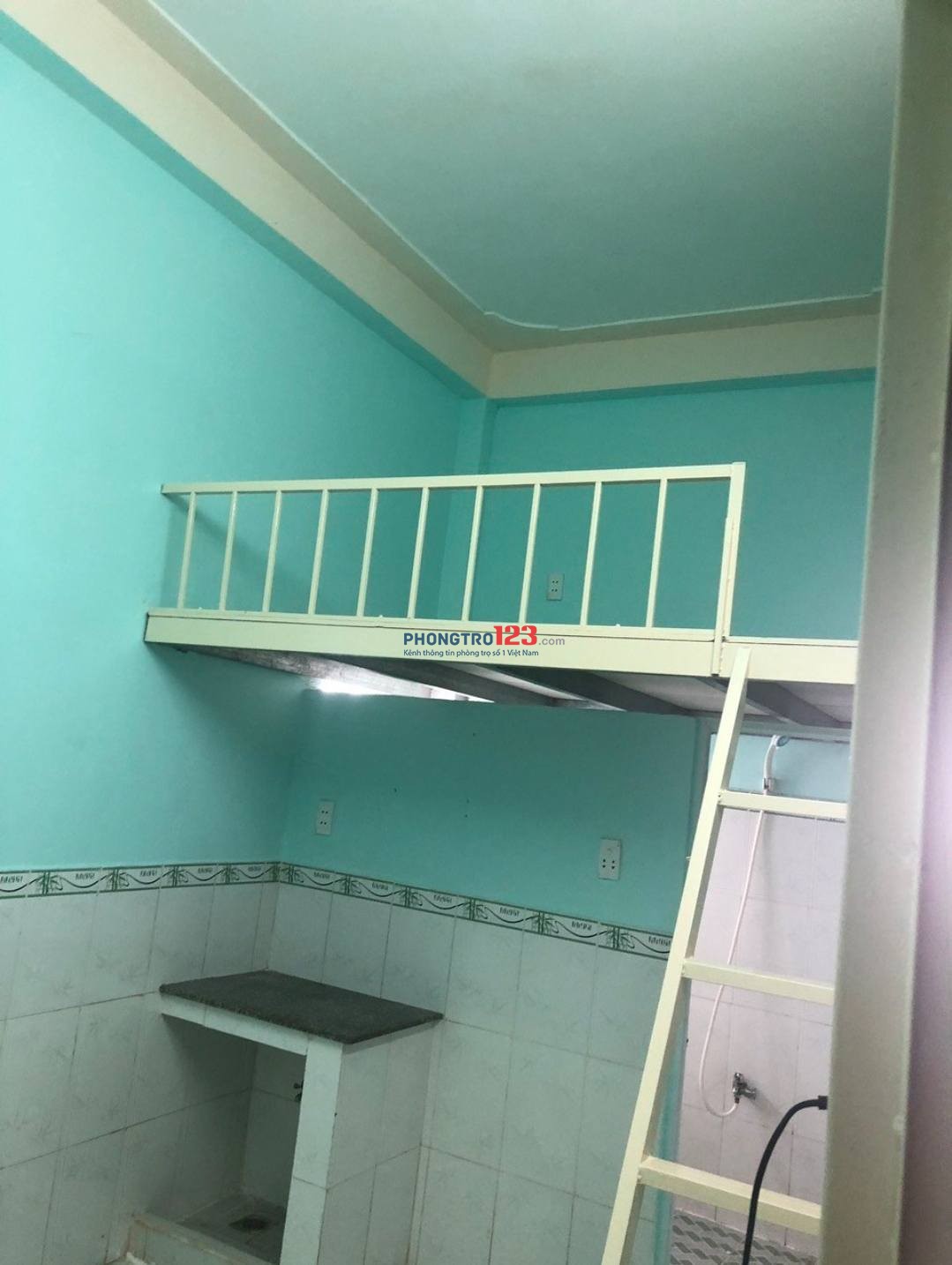 Phòng 170/1C vườn lài ( P. Phú Thọ Hoà) gác máy lạnh