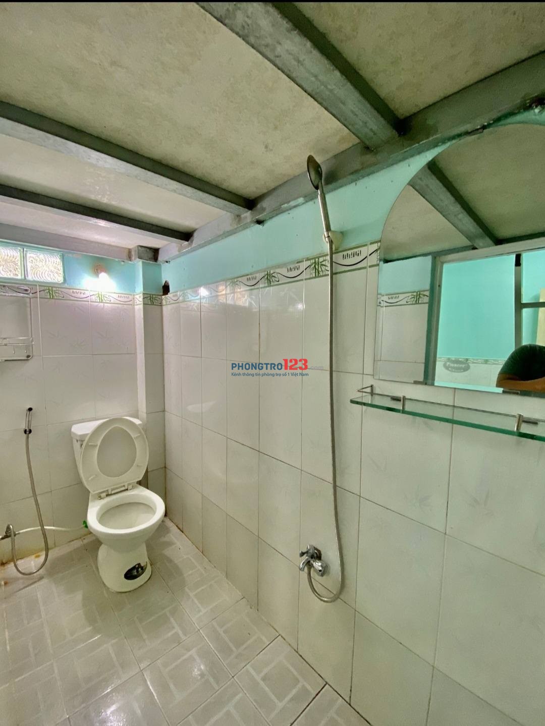 Phòng 170/1C vườn lài ( P. Phú Thọ Hoà) gác máy lạnh