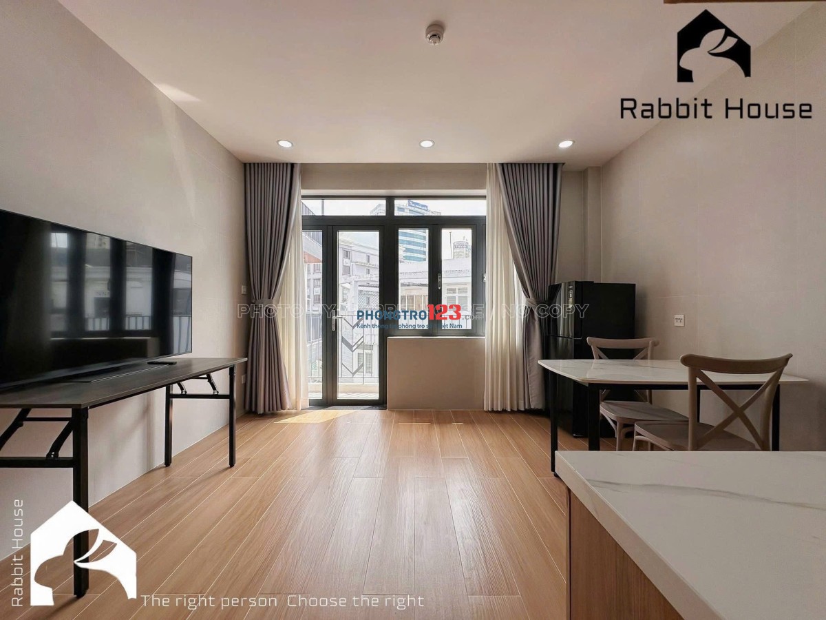 PENTHOUSE 1PN SIÊU ĐẸP NGAY PHAN XÍCH LONG
