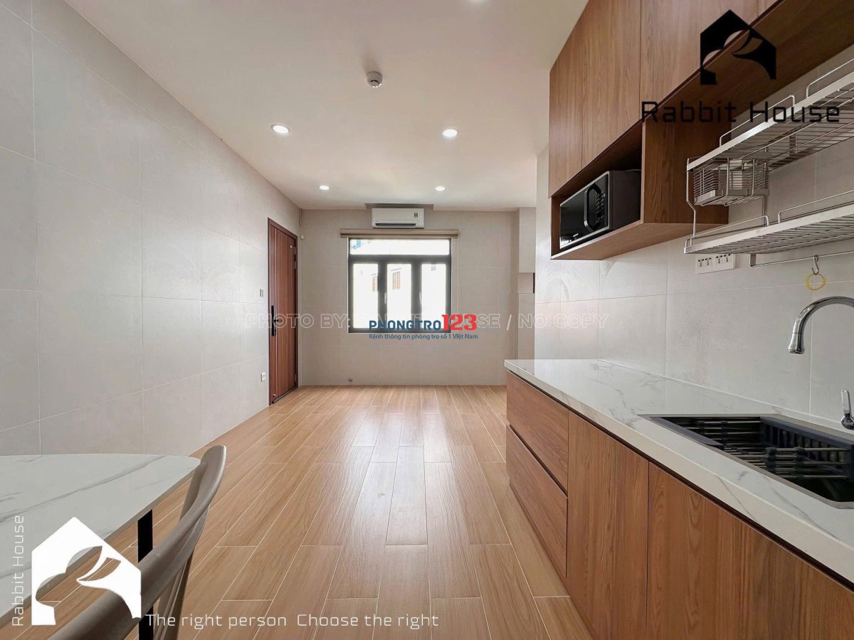 PENTHOUSE 1PN SIÊU ĐẸP NGAY PHAN XÍCH LONG