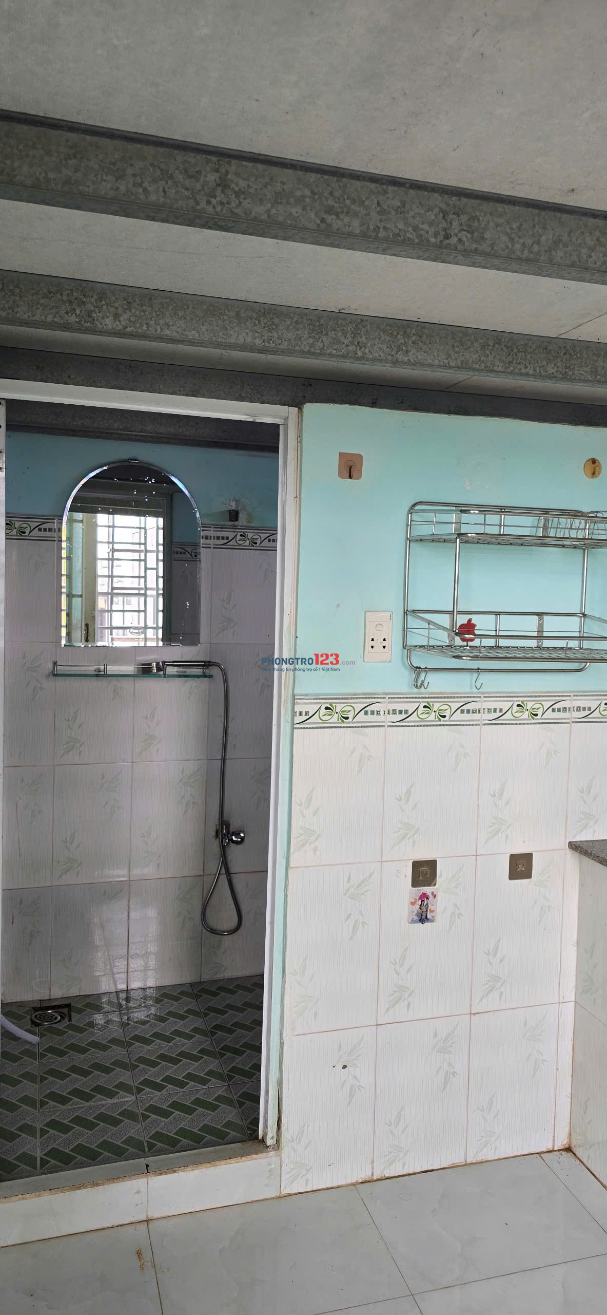 Phòng 170/1C vườn lài ( P. Phú Thọ Hoà) gác máy lạnh