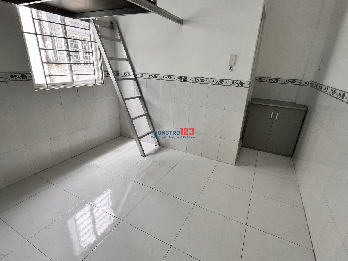 Phòng trọ 15m2 gần khu công nghệ cao Quận 9