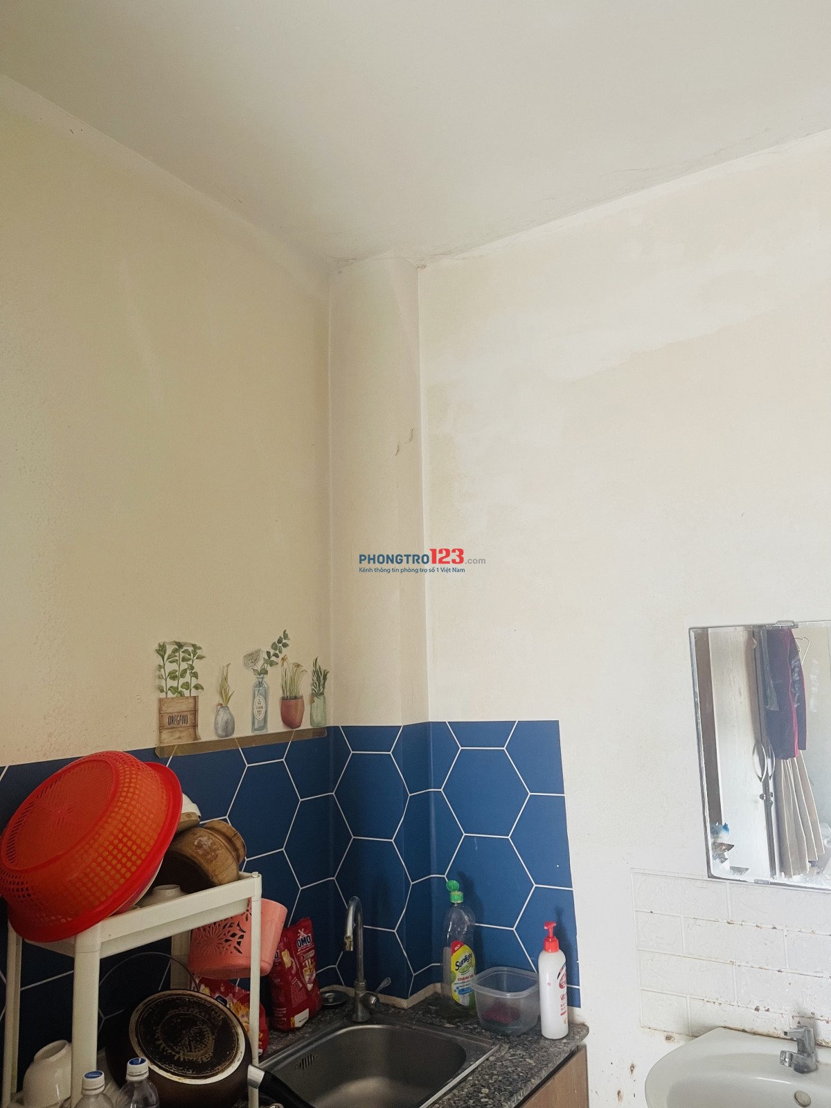 TÌM NỮ Ở GHÉP PHÒNG 4TR CHIA 2, ĐẦY ĐỦ NỘI THẤT, CÓ MÁY LẠNH