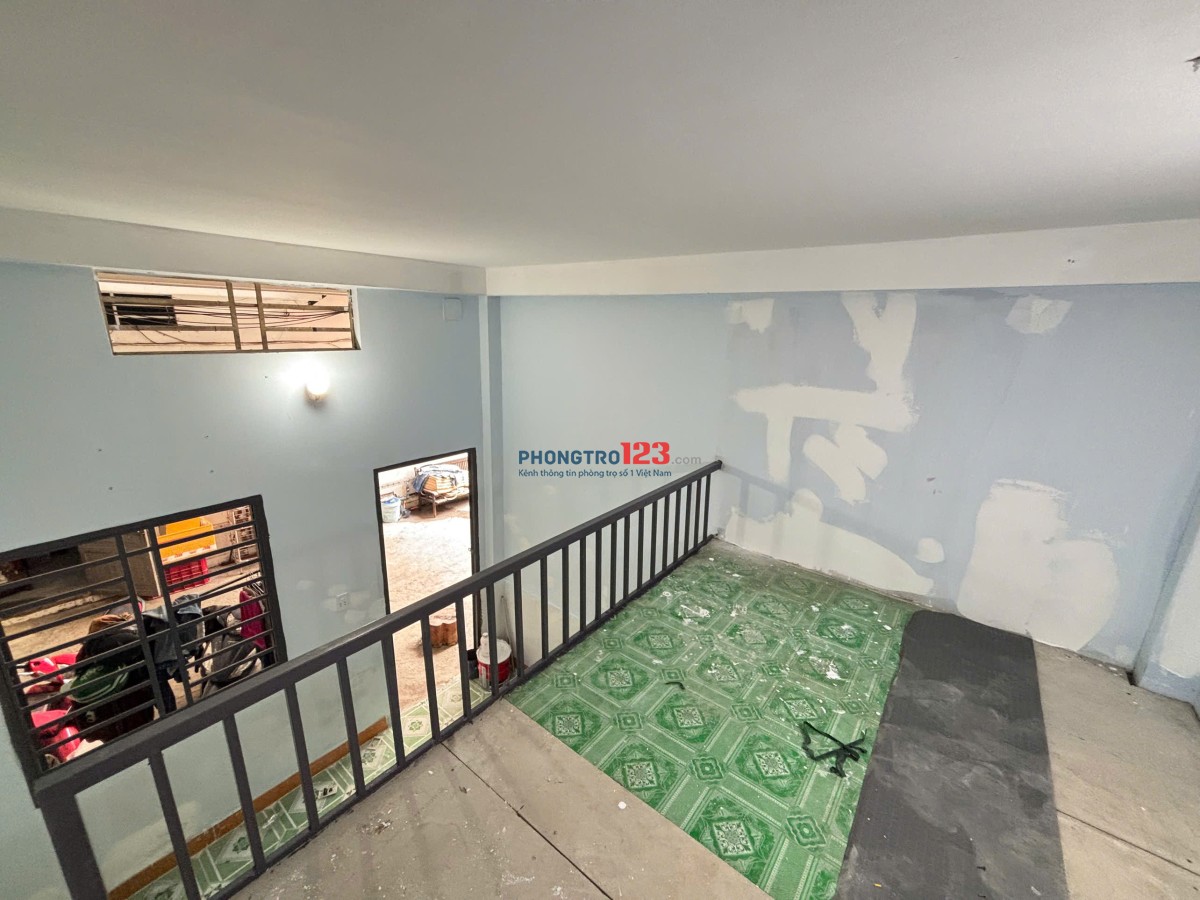 Phòng trọ CÓ GÁC - GIÁ RẺ - ở được 3 4 người ngay Thạnh Xuân, Quận 12