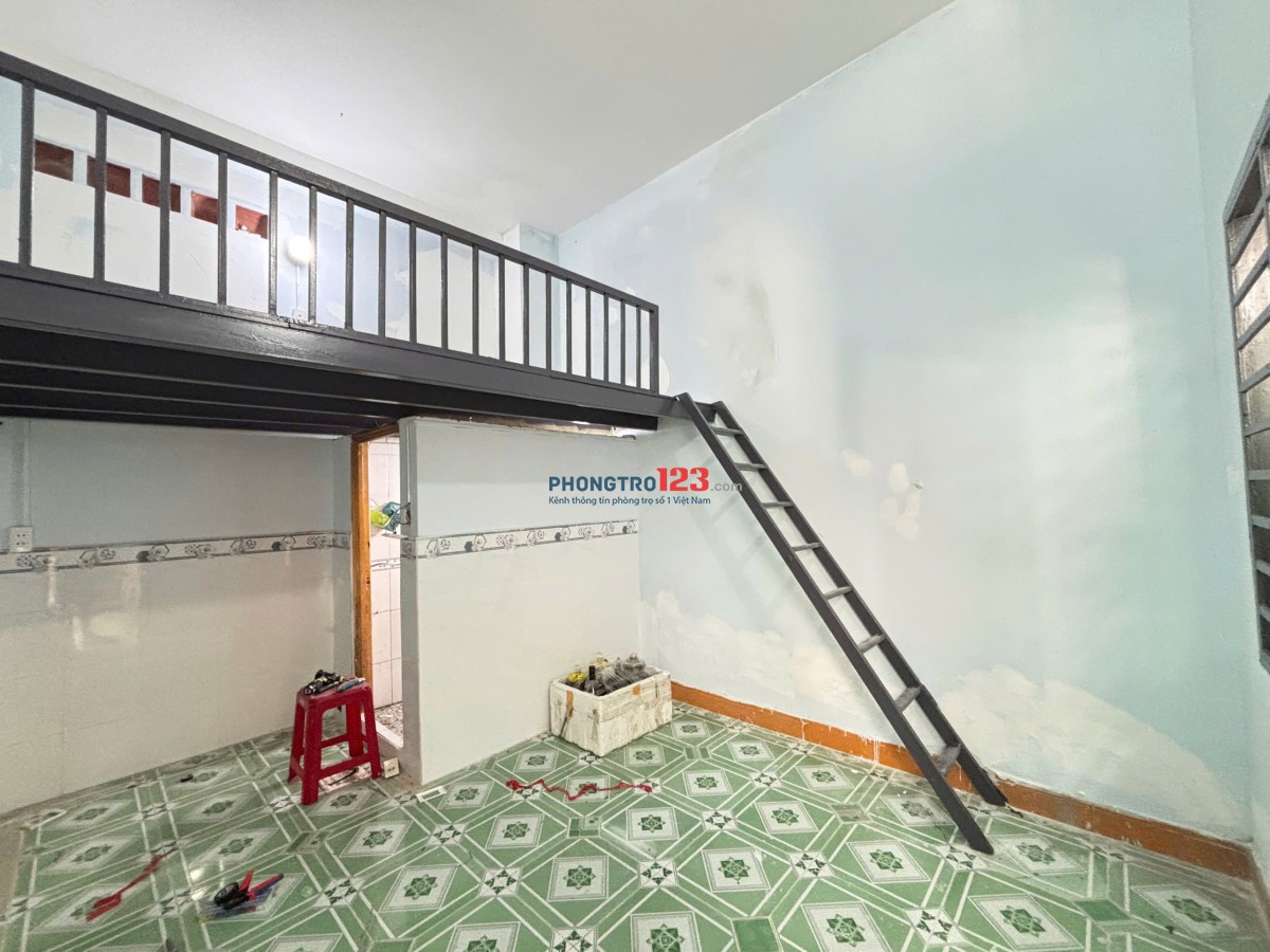 Phòng trọ CÓ GÁC - GIÁ RẺ - ở được 3 4 người ngay Thạnh Xuân, Quận 12