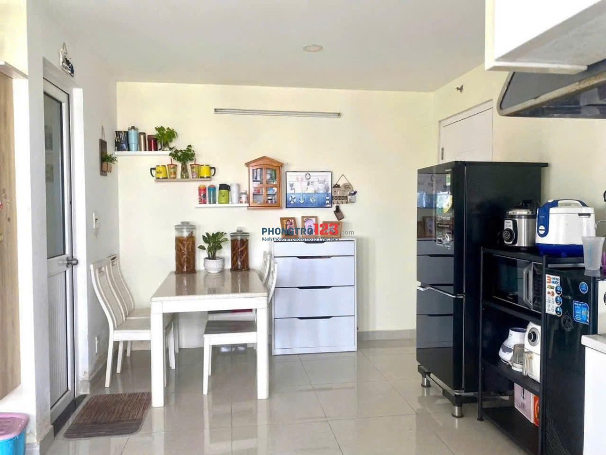 Chung cư PN-Tech, Hoa Sứ, PN: 16triệu, 90m2, 2p ngủ, full NT