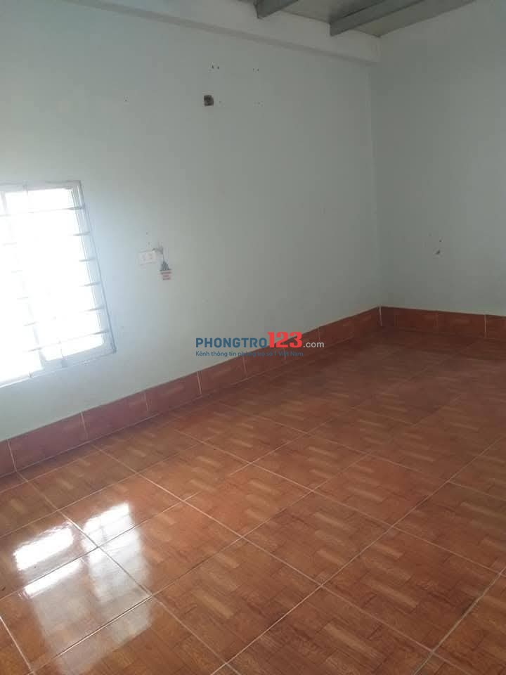 Phòng trọ 25m2 có gác đường Gò Cát, Phường Long Trường, TP. HCM