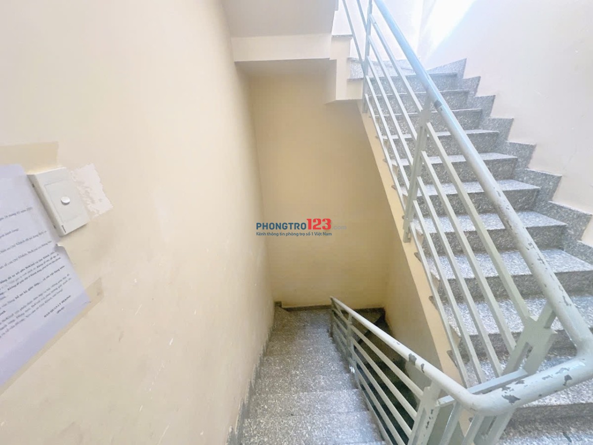 PHÒNG RỘNG GÁC CAO, cửa số cực thoáng – Đường Làng Tăng Phú giao Lê Văn Việt
