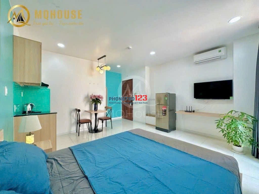 CĂN HỘ DỊCH VỤ FULL NỘI THẤT BAN CÔNG THOÁNG MÁT NGAY HAI BÀ TRƯNG