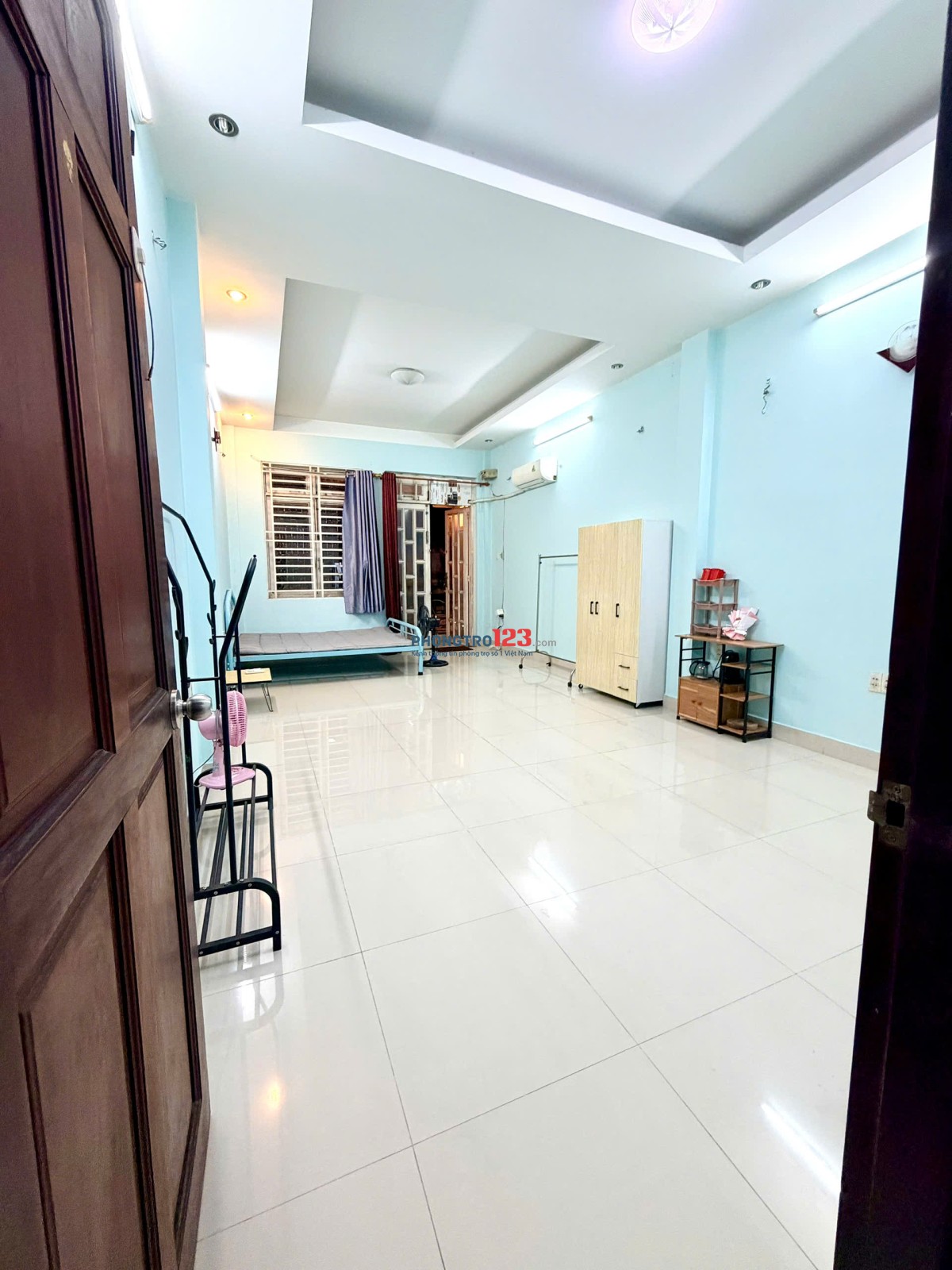 Trọ 1PN 40m2 - Ban Công - WC riêng quận 2