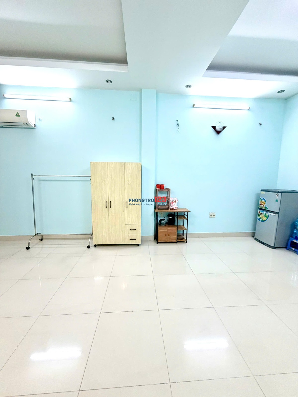 Trọ 1PN 40m2 - Ban Công - WC riêng quận 2