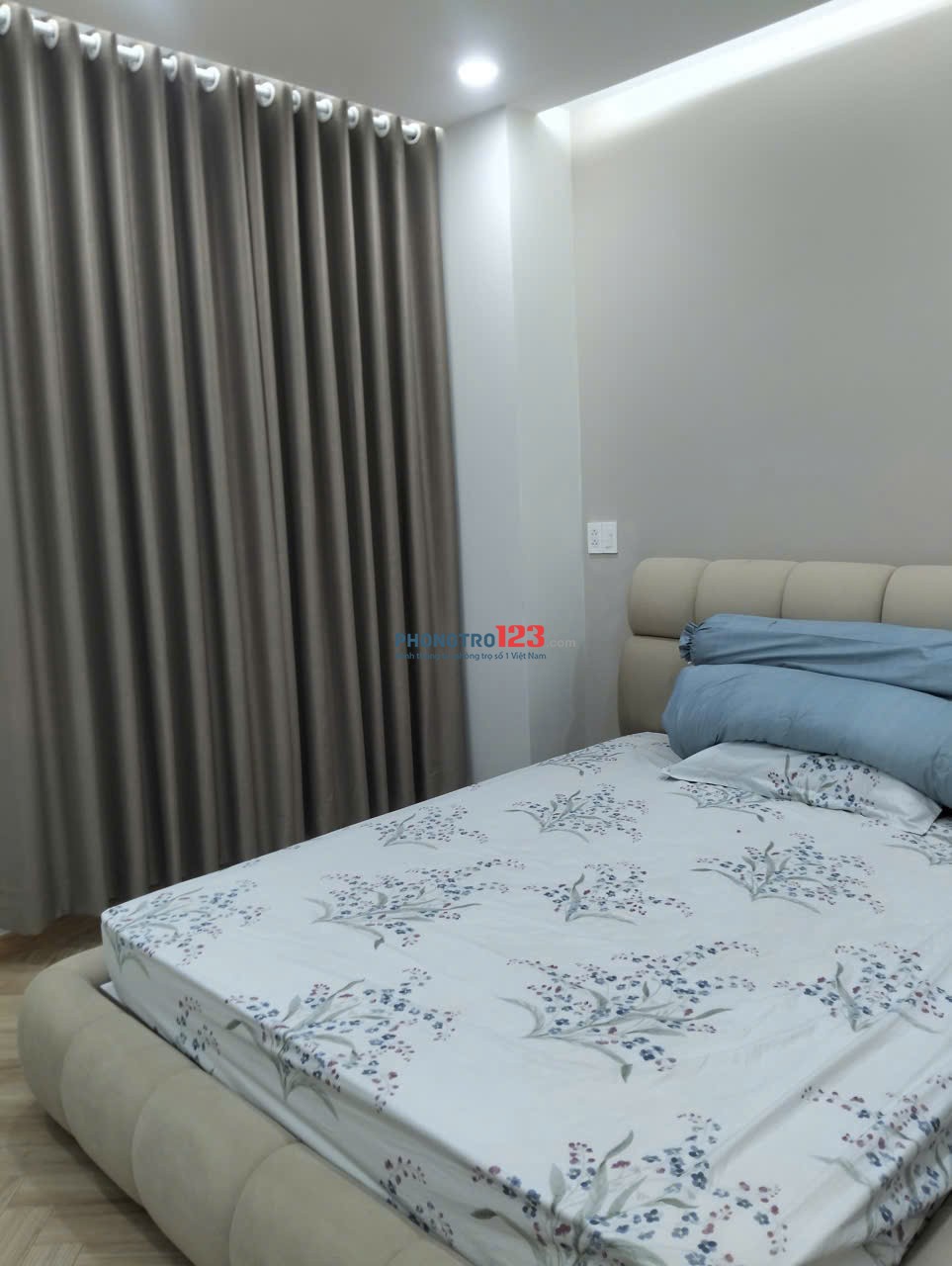 Cho thuê căn hộ 3p ngủ C/c Phúc Yên giá 11tr/th. có nội thất