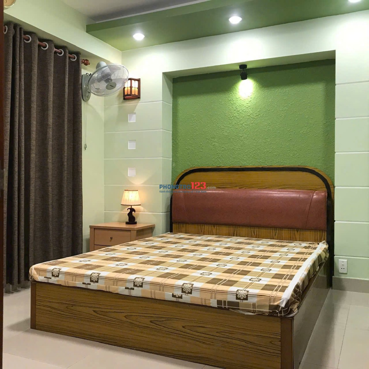 Chung cư Nhiêu Tứ - Phú Nhuận căn 2p ngủ,có nội thất 9tr