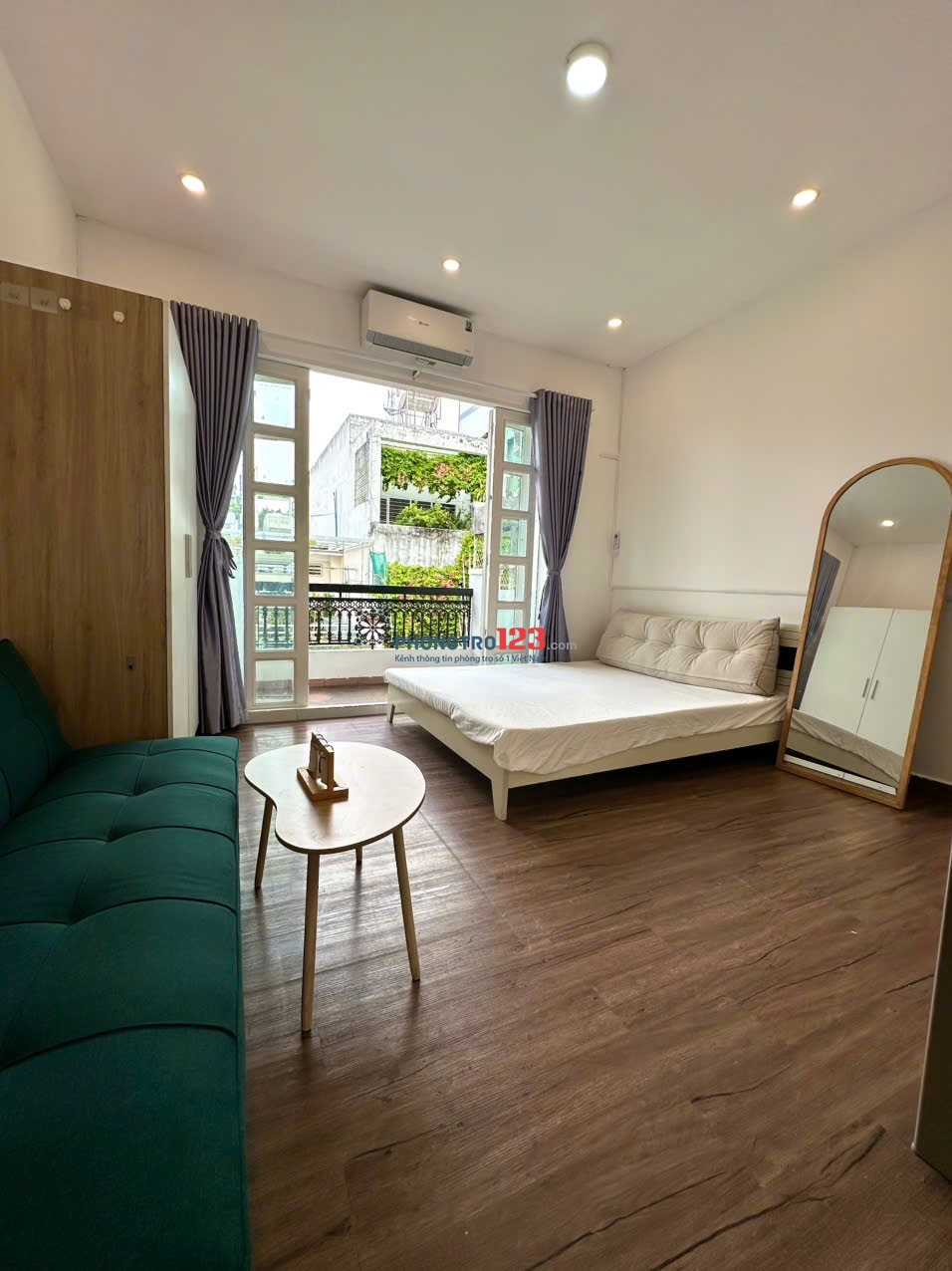 Căn studio full mới 99% full nội thất, gần cv lê văn tám, cv gia định