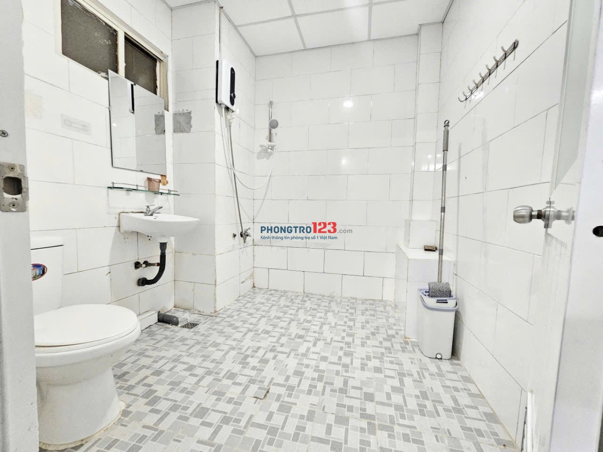 Cho thuê căn hộ studio gần Học Viện Cán Bộ, đường Chu Văn An, quận Bình Thạnh