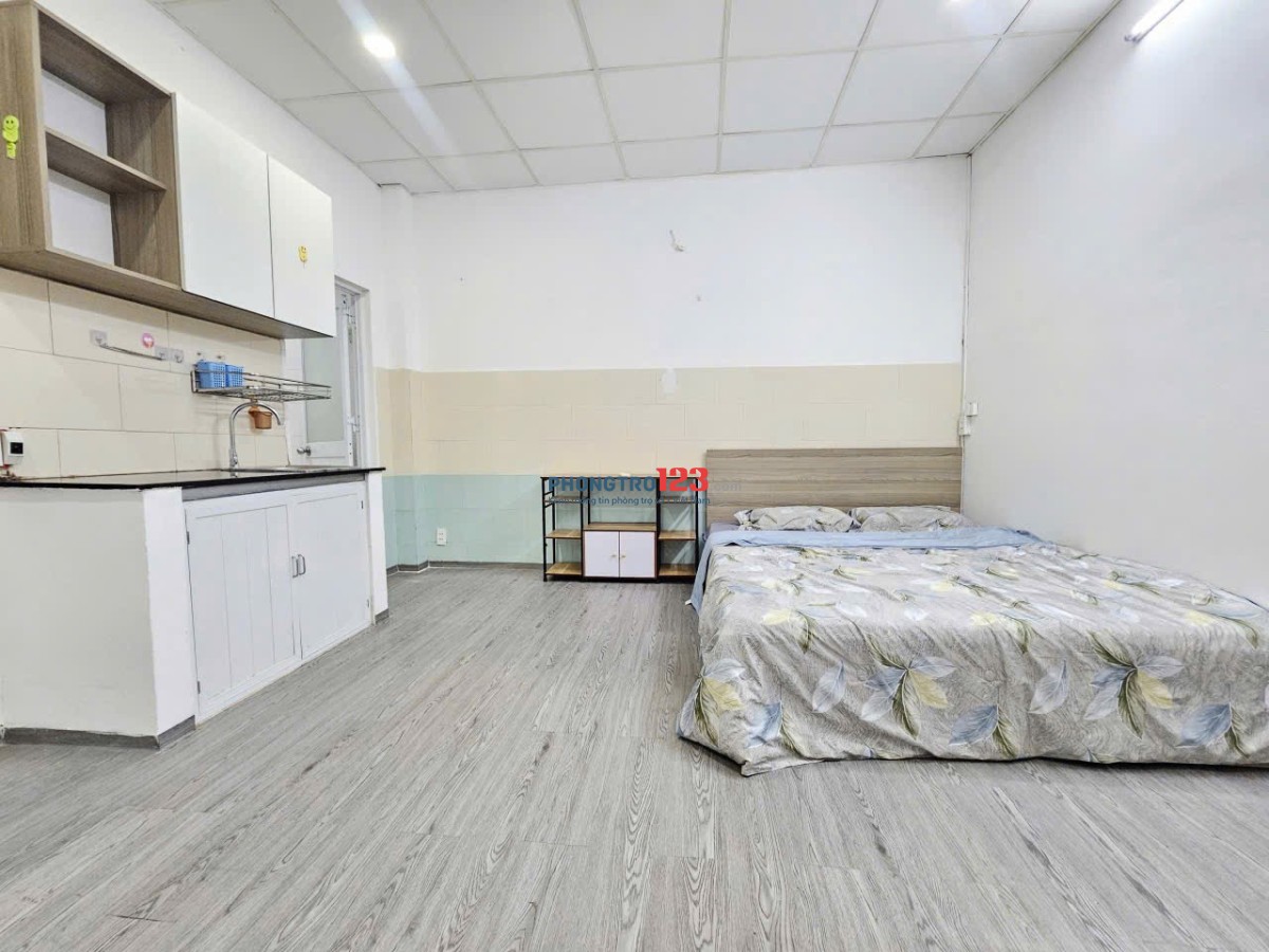 Cho thuê căn hộ studio gần Học Viện Cán Bộ, đường Chu Văn An, quận Bình Thạnh