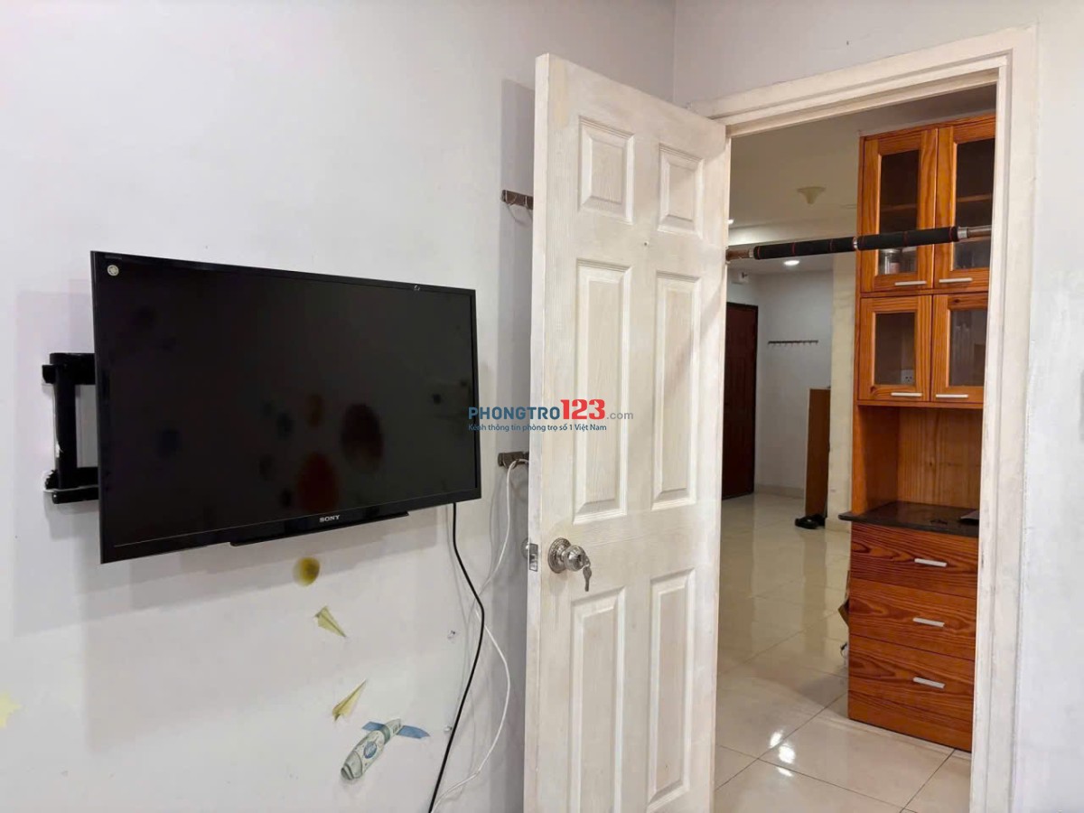 Cho thuê căn hộ 90m2, 2p ngủ, chung cư 590 CMT8