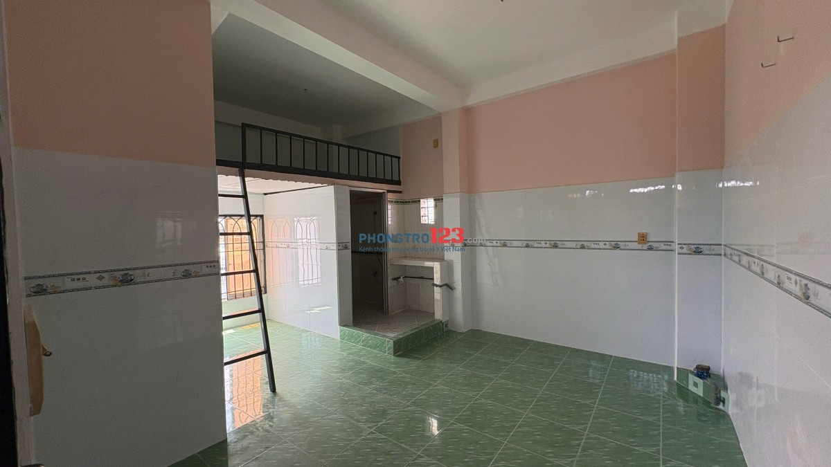 Phòng trọ quận 10 đường CMT8 (gần sân khấu Lan Anh)