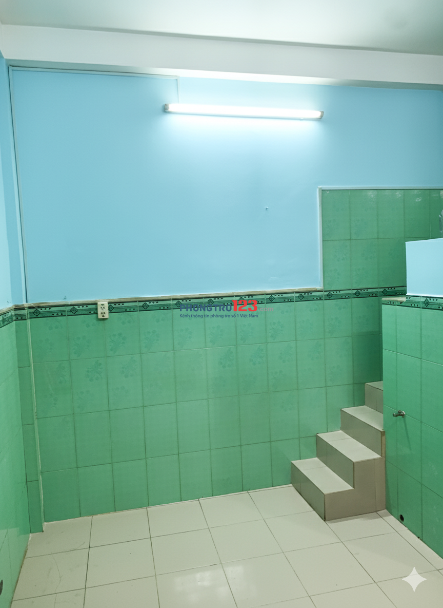 Nhà 1 trệt 1 lầu 32m2 tại quận 8 gần chợ và trường học