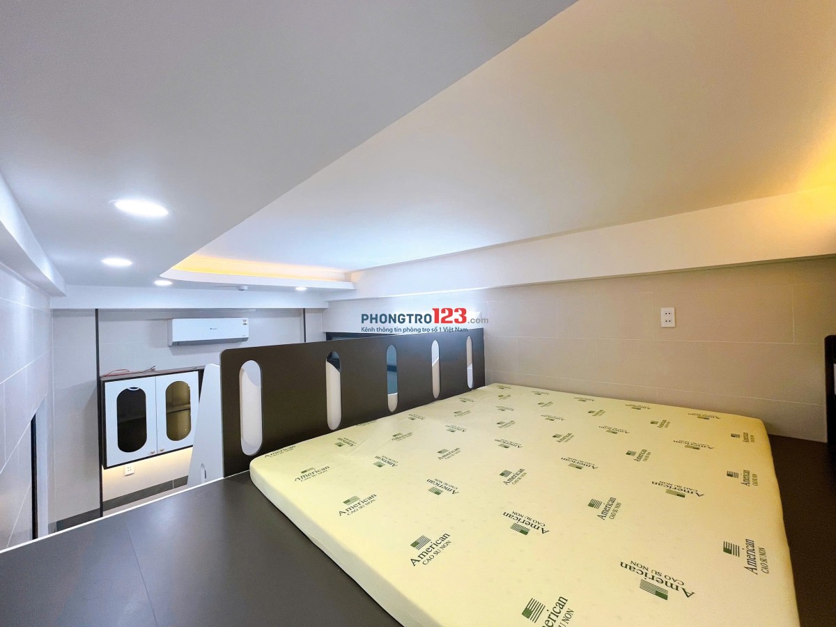 CĂN HỘ CÓ GÁC - FULL NỘI THẤT - CỬA SỔ TRỜI - CÁCH Q1 CHƯA TỚI 5P ĐI XE - DUY TÂN , PHÚ NHUẬN