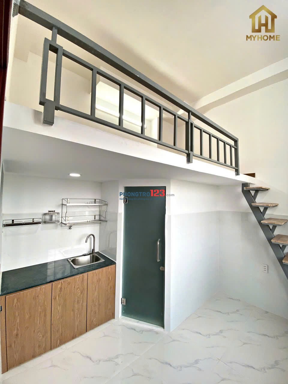 Cho thuê phòng có gác cao thoáng, sạch sẽ, 131/7 Đường Hồ Văn Long