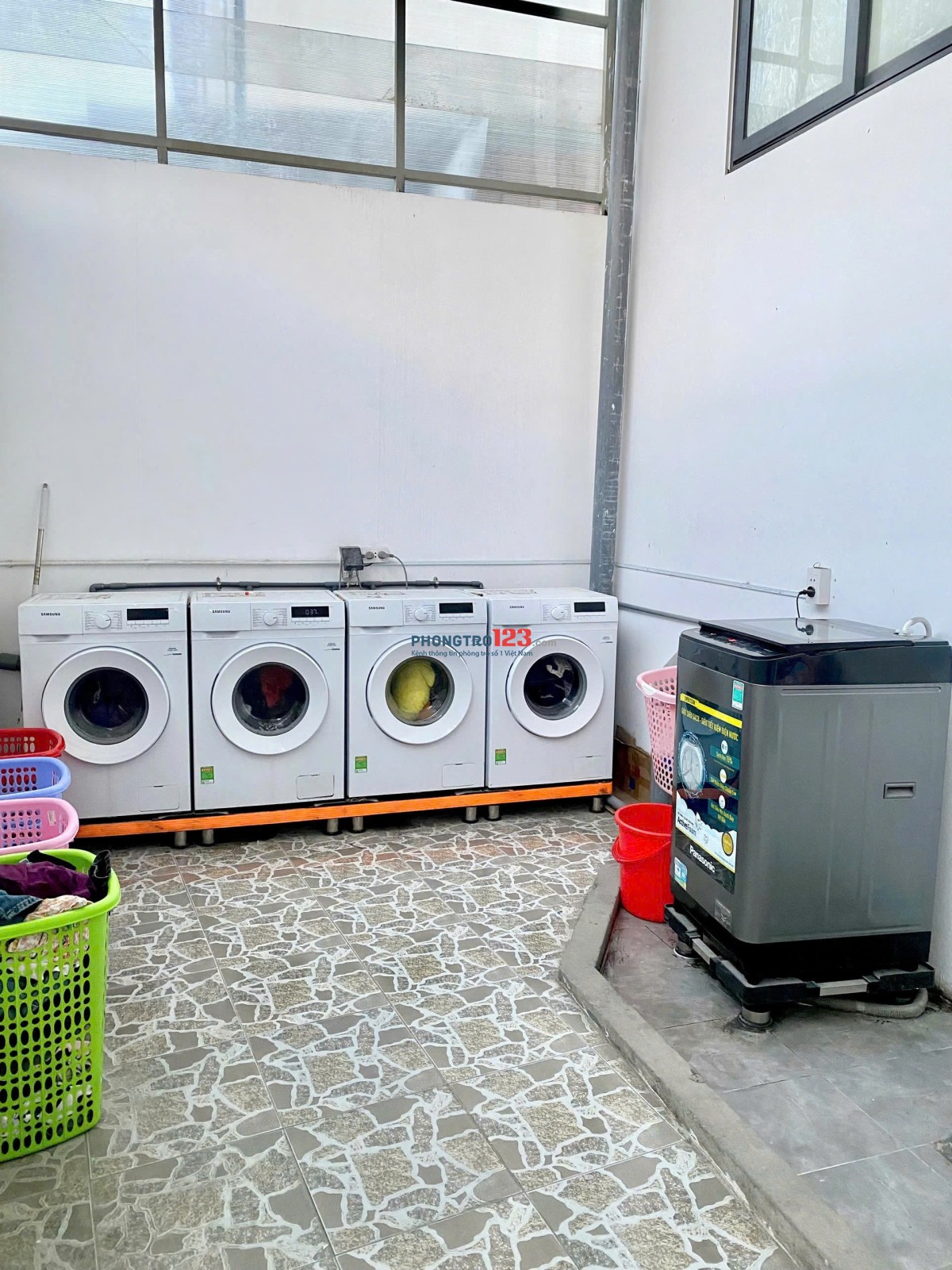 Cho thuê phòng có gác cao thoáng, sạch sẽ, 131/7 Đường Hồ Văn Long