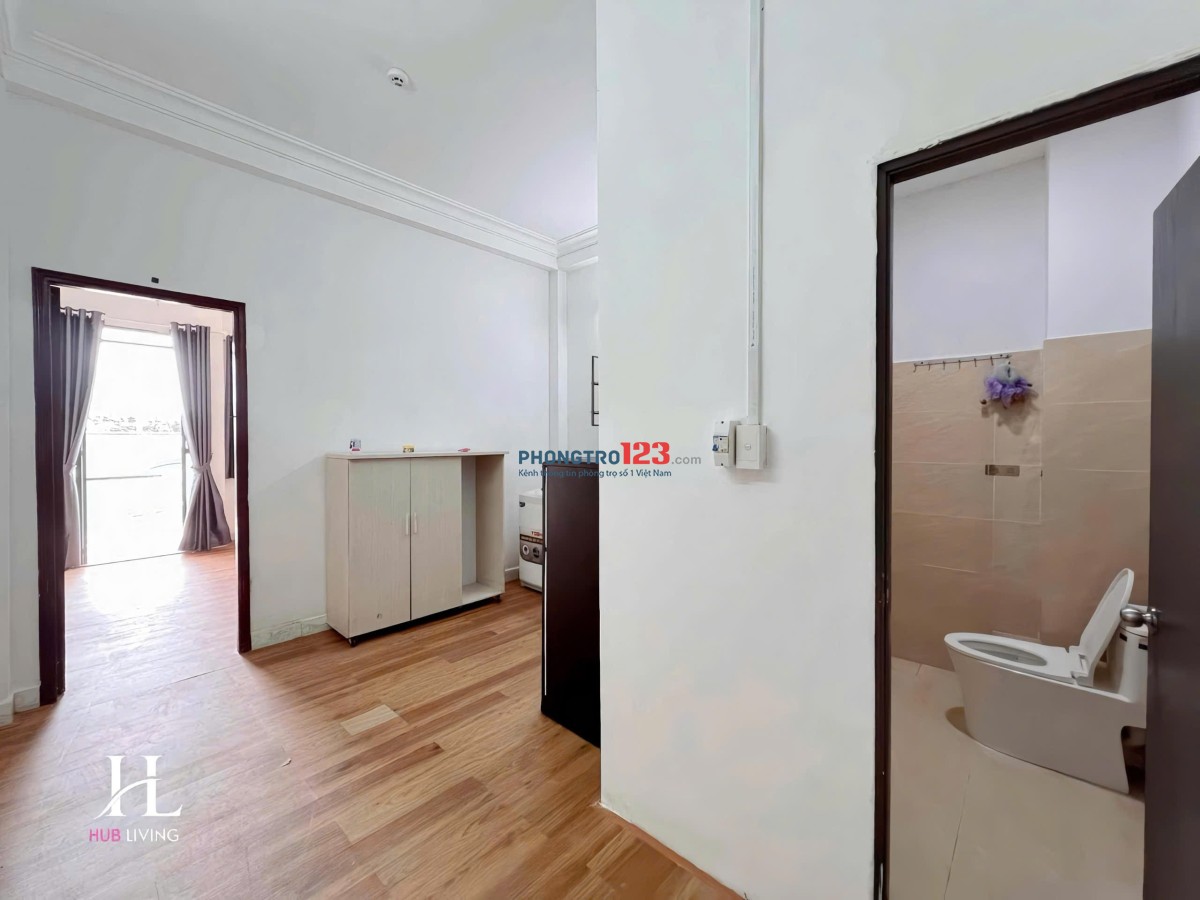 Căn hộ 1PN ban công tách bếp, gần trường đại học văn lang, cầu đỏ