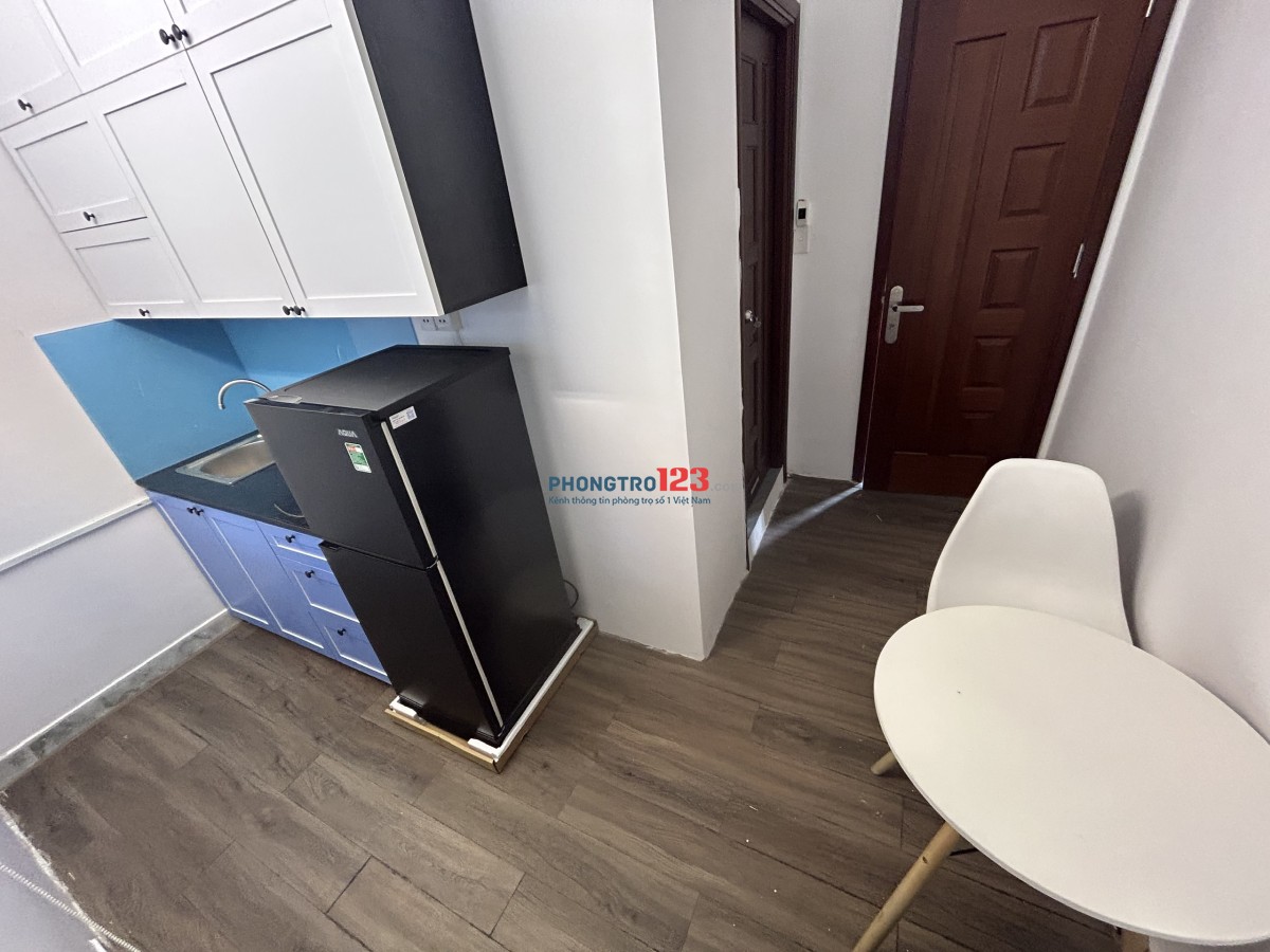 CHO THUÊ CHDV BAN CÔNG FULL NỘI THẤT GIÁ RẺ