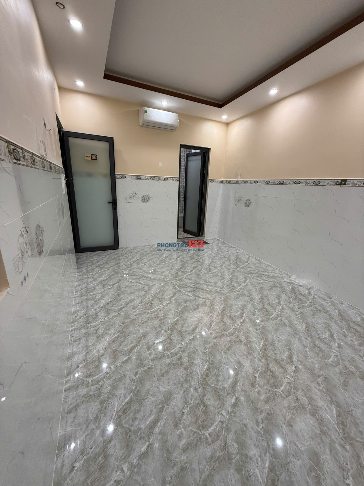 Phòng Trọ Mới_Nội Thất Cơ Bản, Máy Lạnh, Nước Nóng_Khóa Vân Tay_Giờ Giấc Tự Do