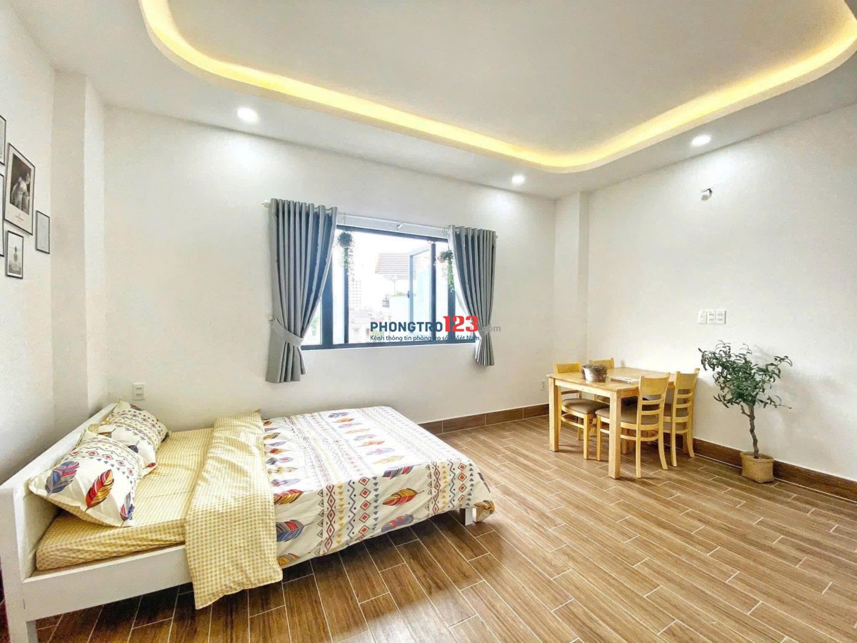 PHÒNG XINH TIỆN NGHI ĐÓN NẮNG NGAY PHẠM VĂN CHIÊU