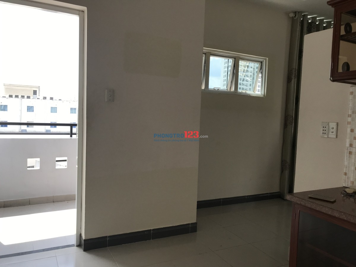 Chỉ 5 tr cho 2 người ở căn hộ mini 35m2 đầy đủ tiện nghi, nấu ăn trong phòng, có ban công và cửa sổ
