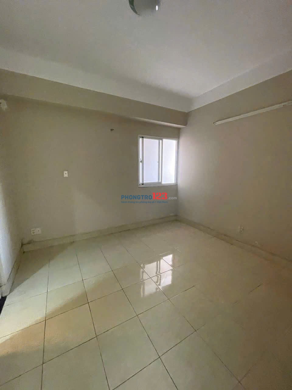 Chung cư 44 Đặng Văn Ngữ, PN: 80m2, 2p ngủ, máy lạnh, 11,5triệu