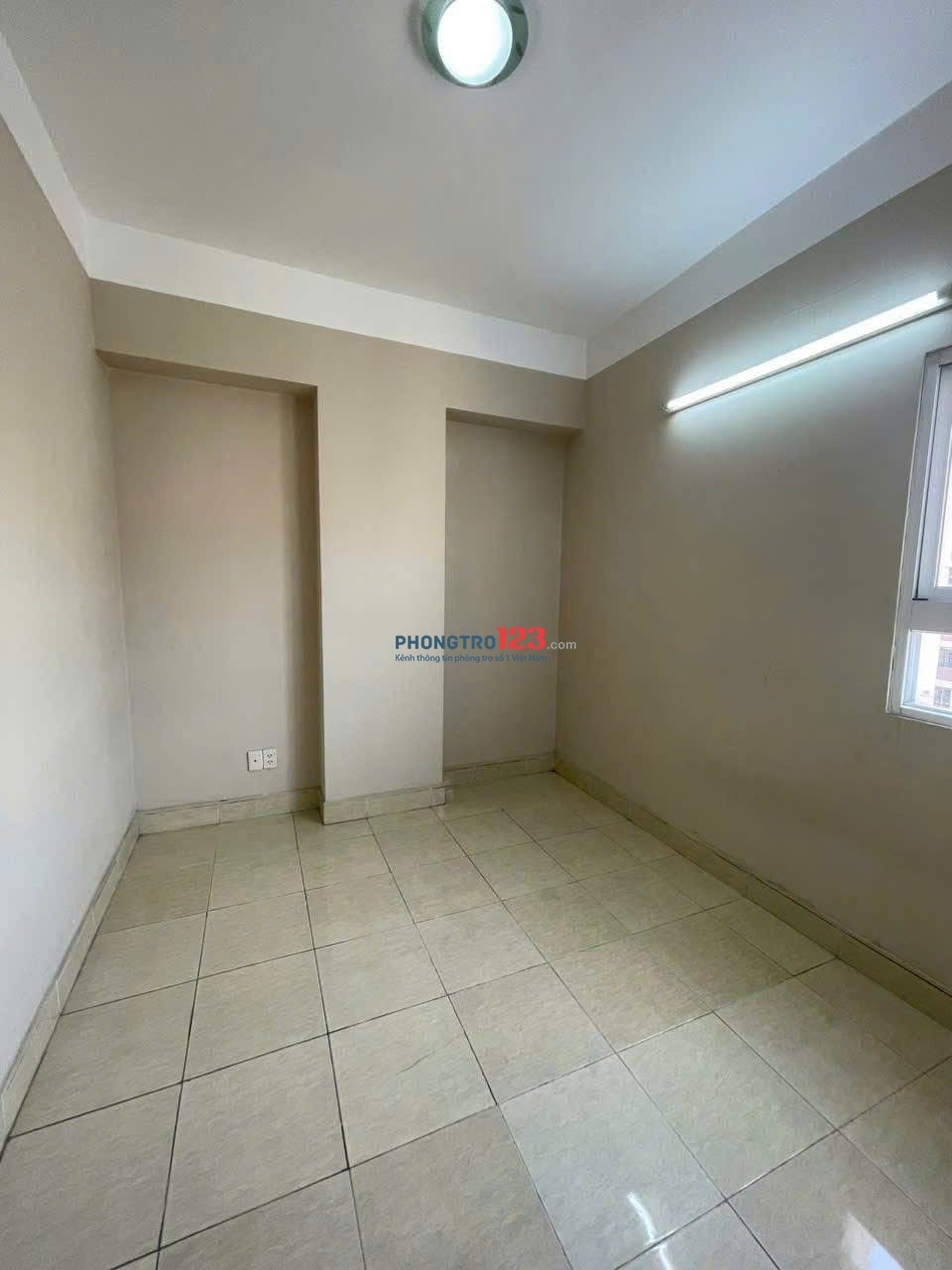 Chung cư 44 Đặng Văn Ngữ, PN: 80m2, 2p ngủ, máy lạnh, 11,5triệu