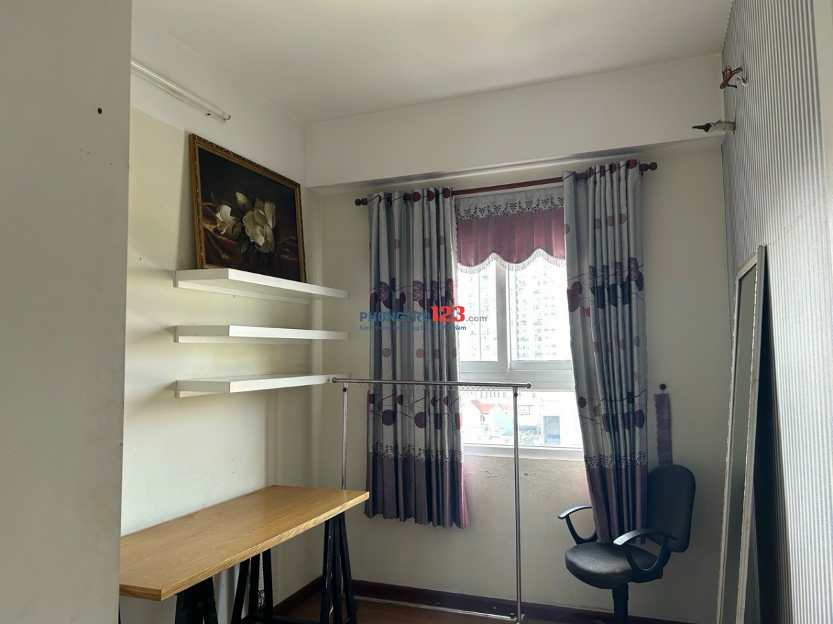 Chung cư Screc tower-căn 2 phòng ngủ giá 12tr/th