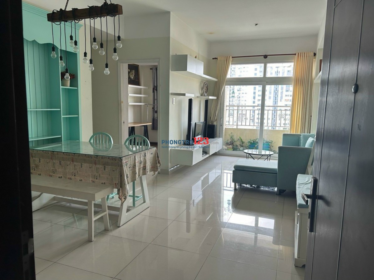 Chung cư Screc tower-căn 2 phòng ngủ giá 12tr/th