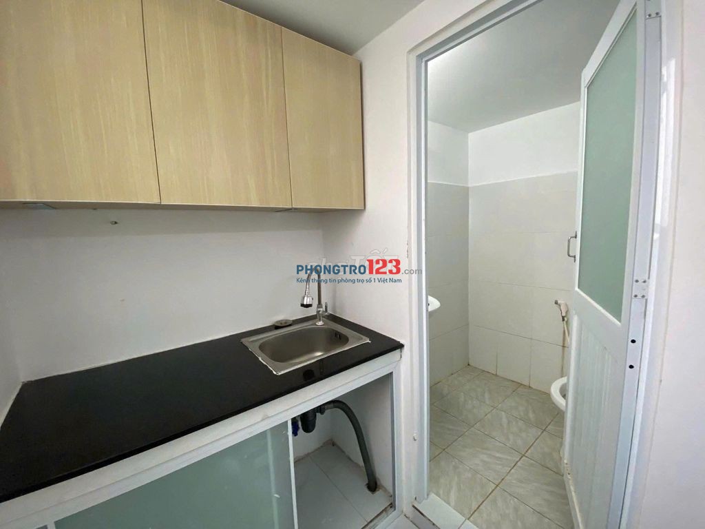 CĂN HỘ GIÁ RẺ CỬA SỔ THOÁNG NGAY SÂN BAY TÂN SƠN NHẤT