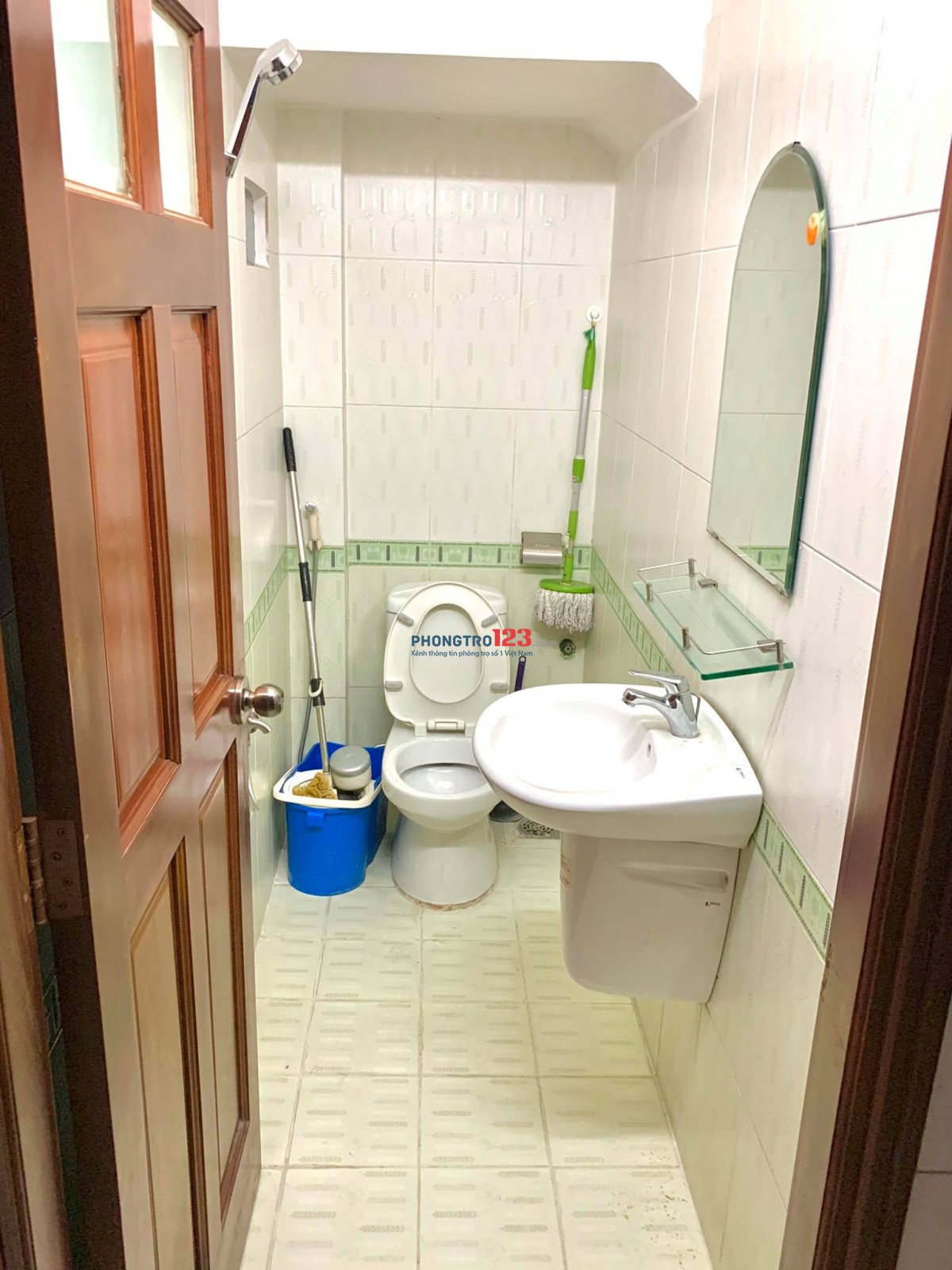 Cho thuê mặt bằng làm văn phòng tại Quận 10 (Đối diện Nhà thi đấu Phú Thọ)