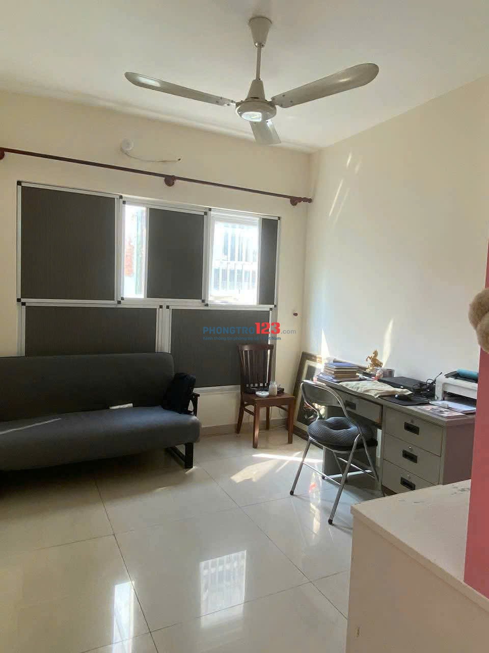 C/c Huỳnh Văn Bánh căn 90m2, 2p ngủ, giá 11tr/th