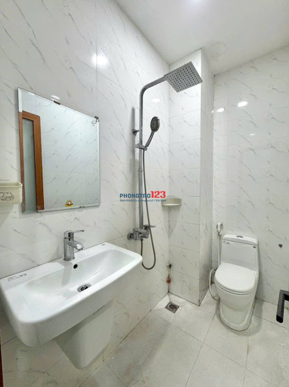 CĂN HỘ XÂY MỚI 100% FULL NỘI THẤT TẠI LÝ THƯỜNG KIỆT GẦN BIG C, ĐH BÁCH KHOA, ĐH Y DƯỢC TP.HCM