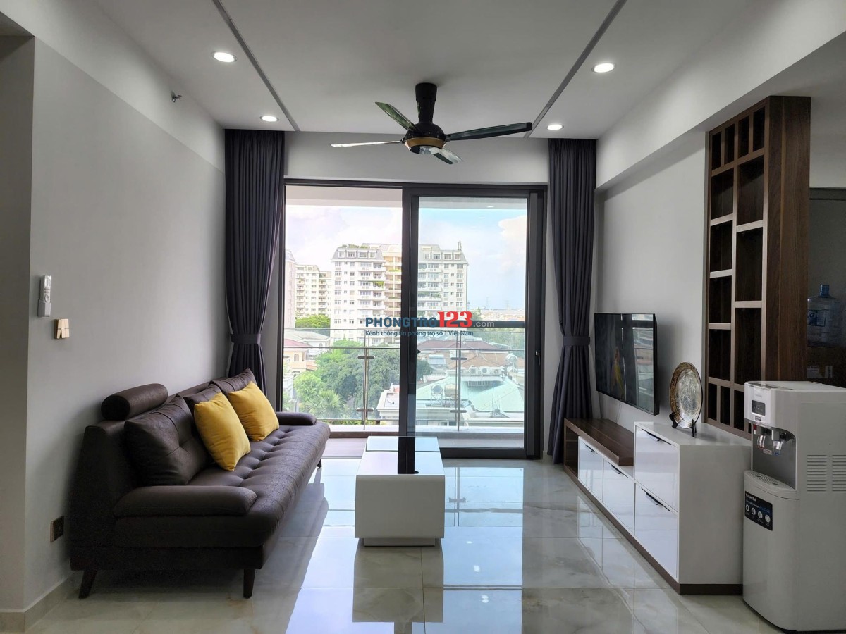 Cho thuê căn Satra Eximland rộng 93m2, 2p ngủ, NTCC, 17tr/th