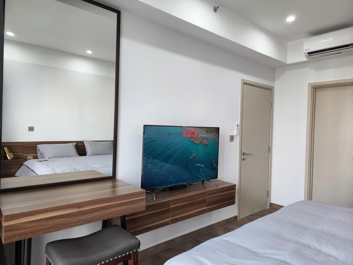 Cho thuê căn Satra Eximland rộng 93m2, 2p ngủ, NTCC, 17tr/th