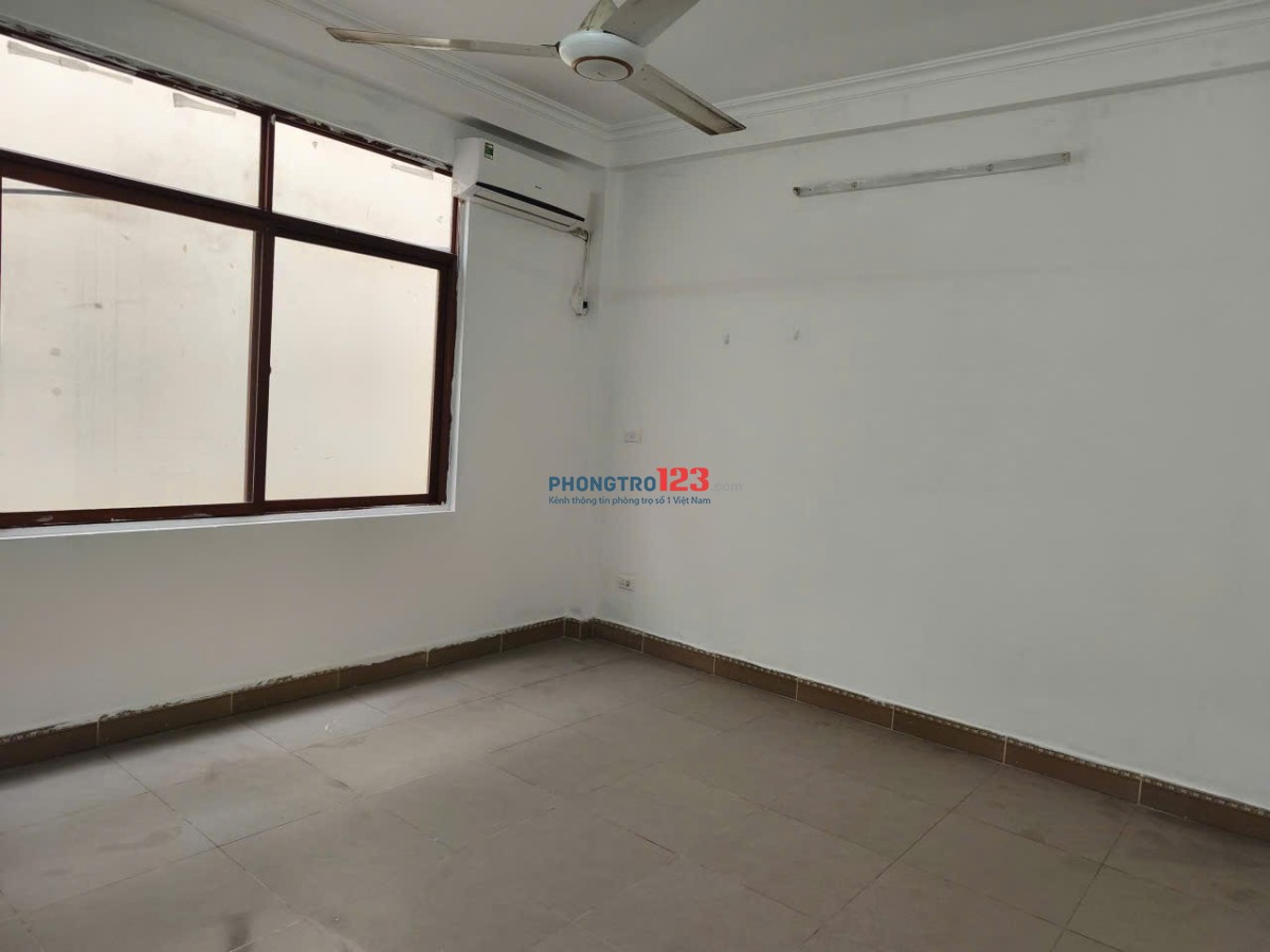 Phòng trọ khép kín 32m2 khu trung tâm cầu giấy